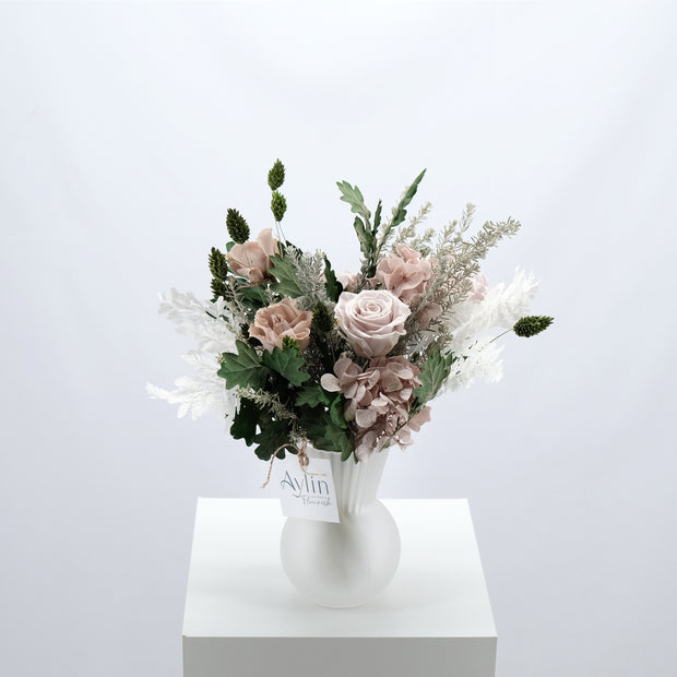 Infinity Bouquet "Winterwald"