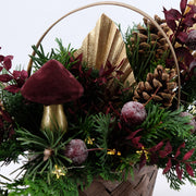 Verspieltes Winterkörbchen in Bordeaux