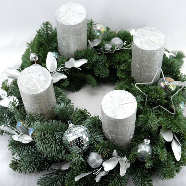 Festlicher Adventskranz in Silber | 40cm